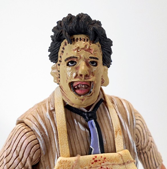 MASSACRE A LA TRONCONNEUSE - LEATHERFACE - FIGURINE RETRO 40TH